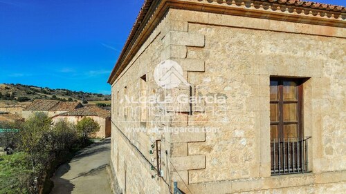 Casa en venta en Abanco