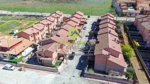 Casa en venta en Ayll�n