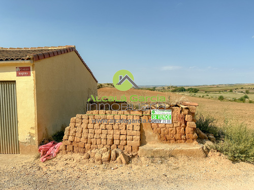 Garaje en venta en Quintanilla de Tres Barrios