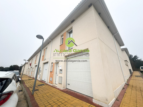 Casa en venta en La Rasa - El Burgo de Osma