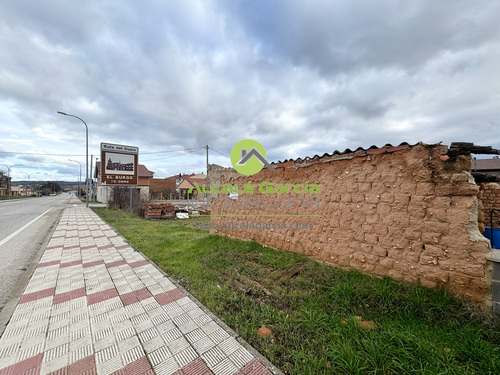 Solar en venta en Osma