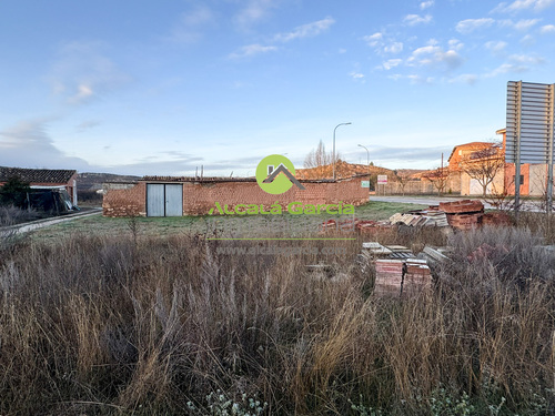 Solar en venta en Osma