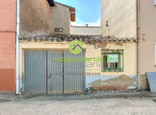 Garajes en venta en Quintanilla de Tres Barrios