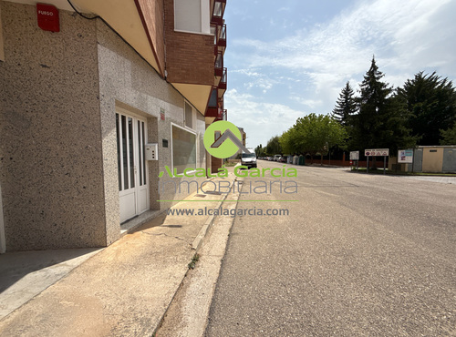 Locales en venta en San Esteban de Gormaz
