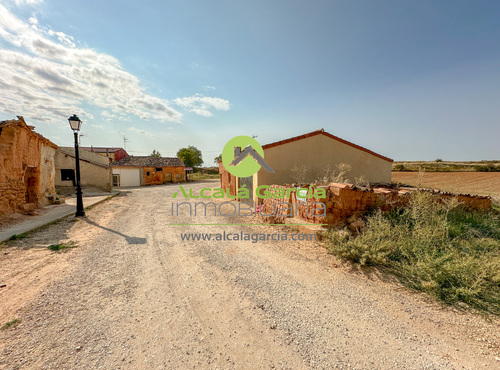 Garajes en venta en Quintanilla de Tres Barrios