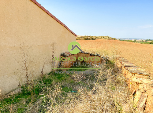Garajes en venta en Quintanilla de Tres Barrios