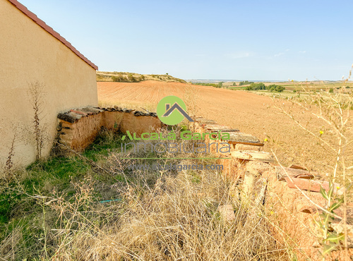 Garajes en venta en Quintanilla de Tres Barrios