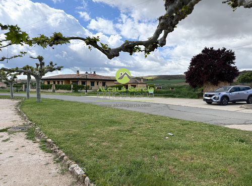 Solares en venta en Berlanga de Duero